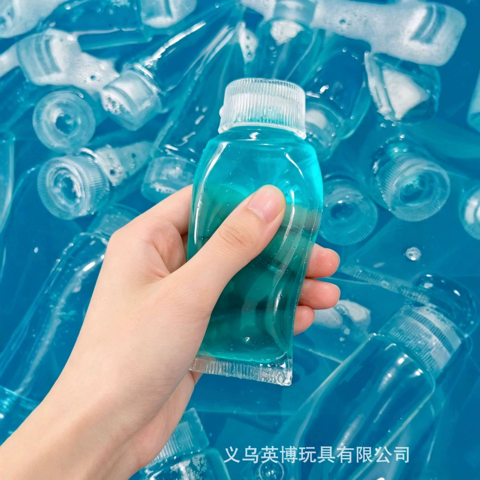 跨境凡士林牙膏捏捏乐可塑性解压慢回弹Toothpaste透明玩具批发