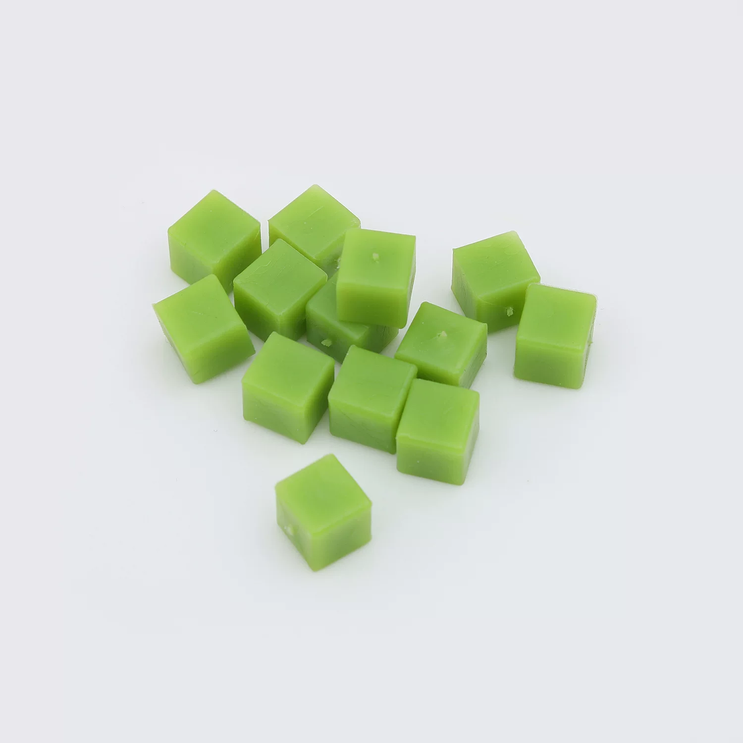0.8cm迷你仿真方形糖果块DIY食玩甜品椰果粒马卡龙色糖果粒配件
